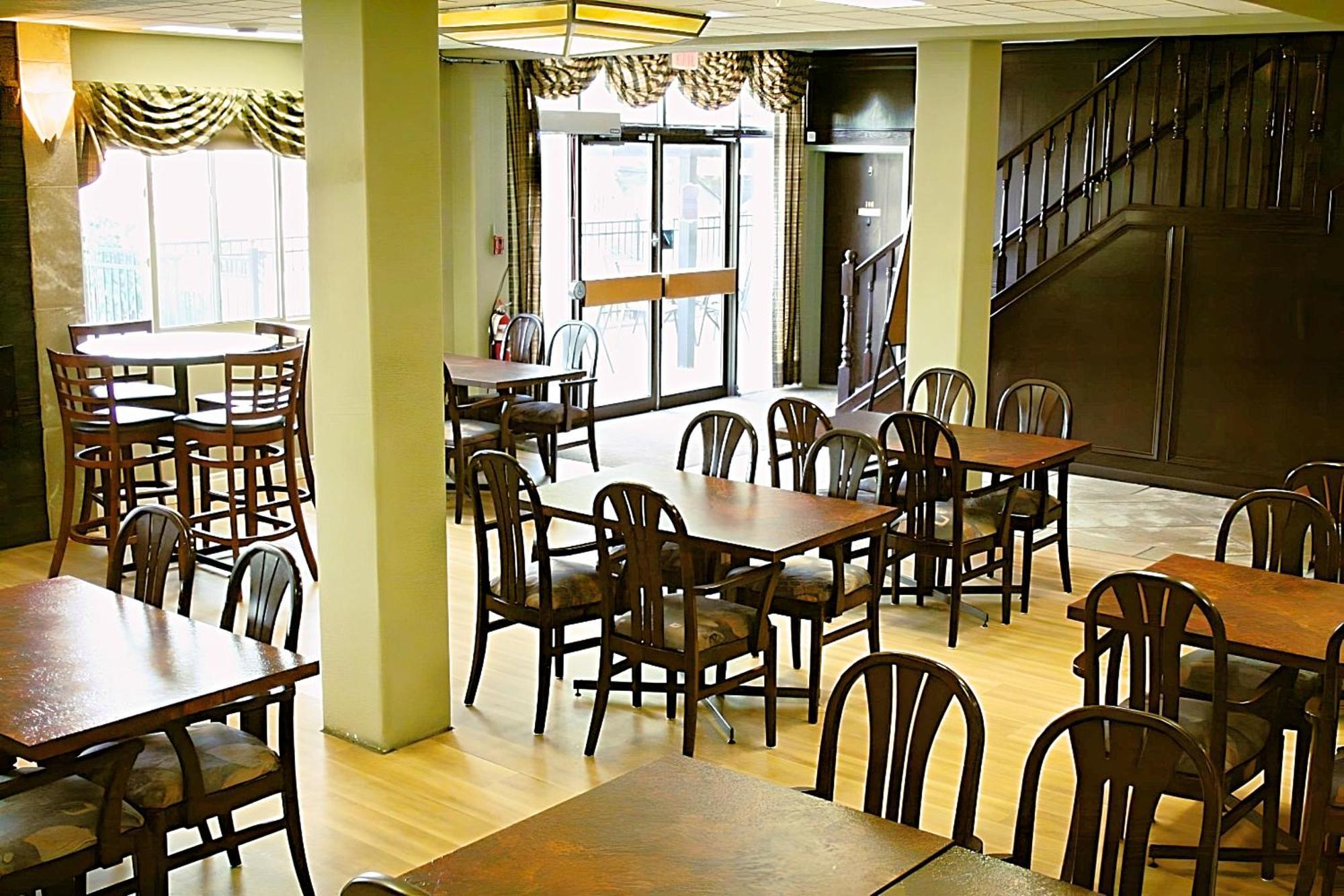 The Medicine Hat Villa מראה חיצוני תמונה