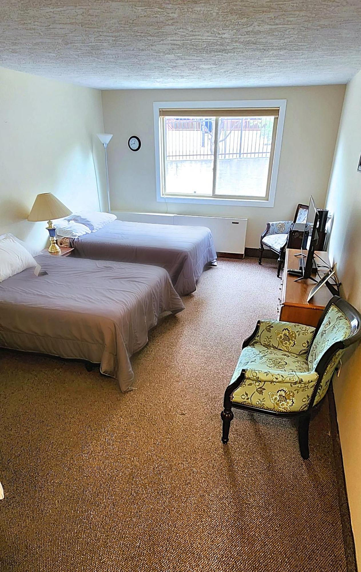 The Medicine Hat Villa מראה חיצוני תמונה
